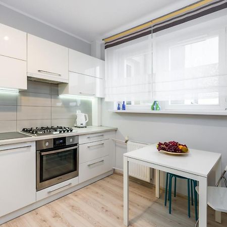 Osiedle Orla Bialego Apartament Poznan Lägenhet Exteriör bild