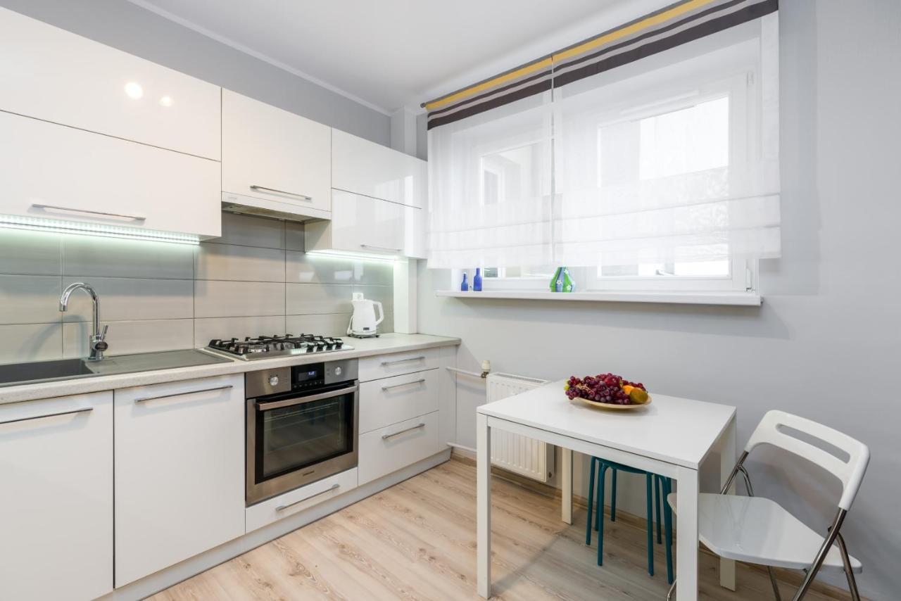 Osiedle Orla Bialego Apartament Poznan Lägenhet Exteriör bild