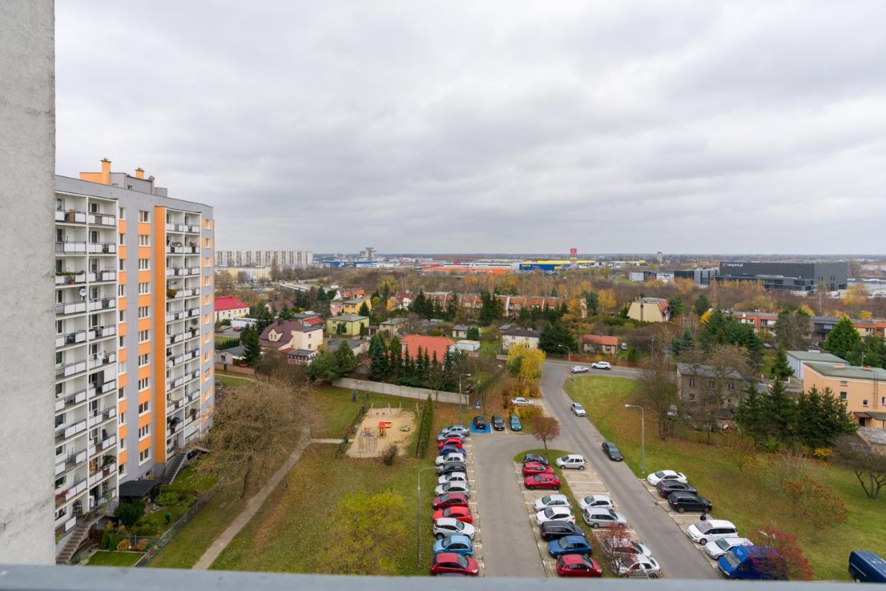 Osiedle Orla Bialego Apartament Poznan Lägenhet Exteriör bild